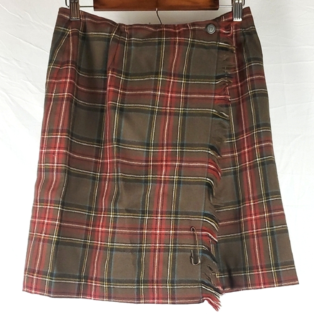 Vintage Rafaella Plaid Wool Skirt With Oversize Safety Pin